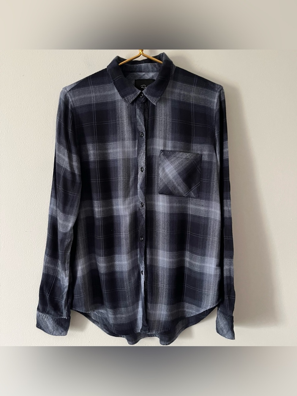 Rails Navy Gray Plaid Lightweight Flannel Buttom Up Top Relaxed Fall Layering S